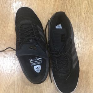 Barely worn Adidas Busenitz Sz 9 Women